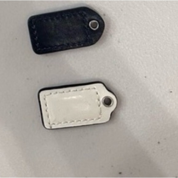 Coach Leather Hang Tags Set - Picture 2 of 2